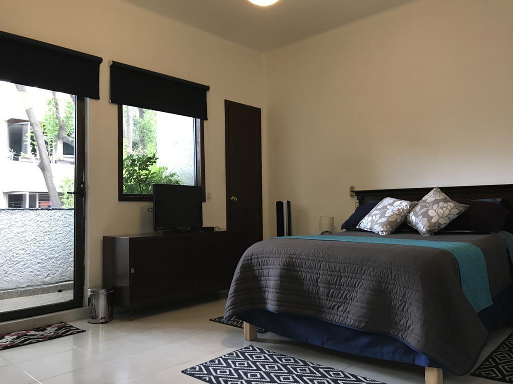 Отель Casa Maria Elena Condesa (Adults Only) Мехико Экстерьер фото
